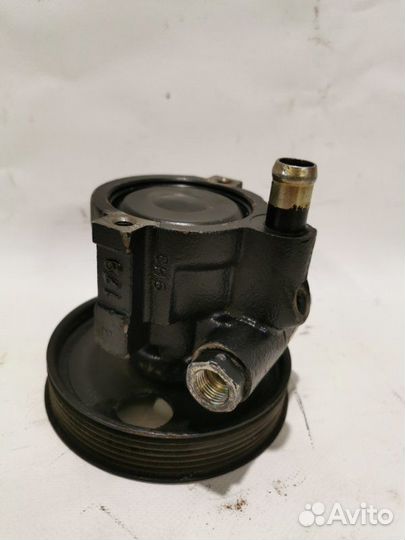 Насос гидроусилителя руля передний Renault Symbol