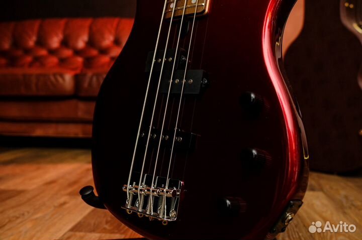 Бас-Гитара Yamaha (комплект)