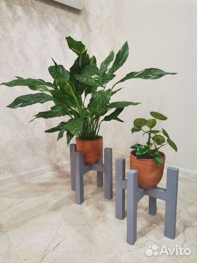 Подставка для цветов напольная деревянная