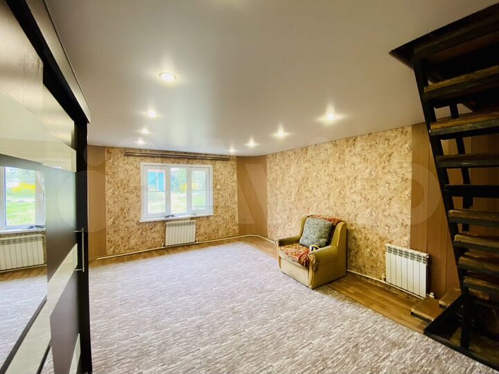 Дом 47 м² на участке 3 сот.