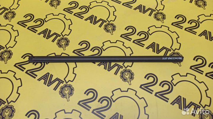 Молдинг стекла (на дверь) задний правый Toyota