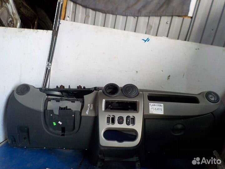 Торпедо renault sandero