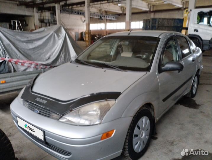 Ford Focus 2.0 МТ, 2000, 181 760 км