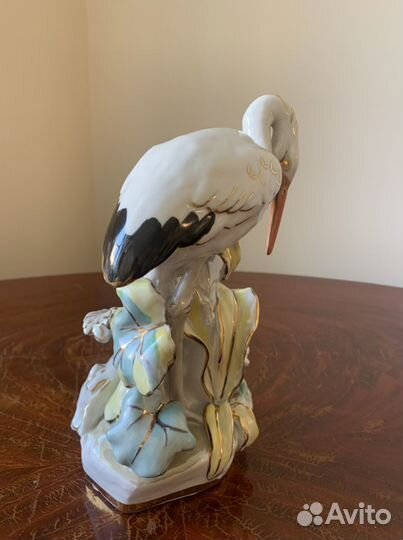 Статуэтка цапля