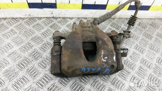 Суппорт тормозной передний левый peugeot 308 1 (93