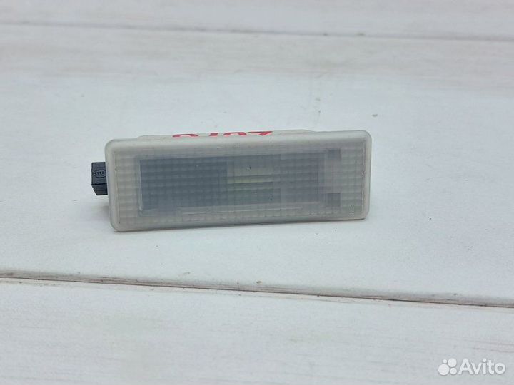 Плафон подсветки салона Bmw X5 E70 M57306 D3 2008