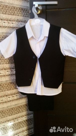Продам брюки жилет и рубашку