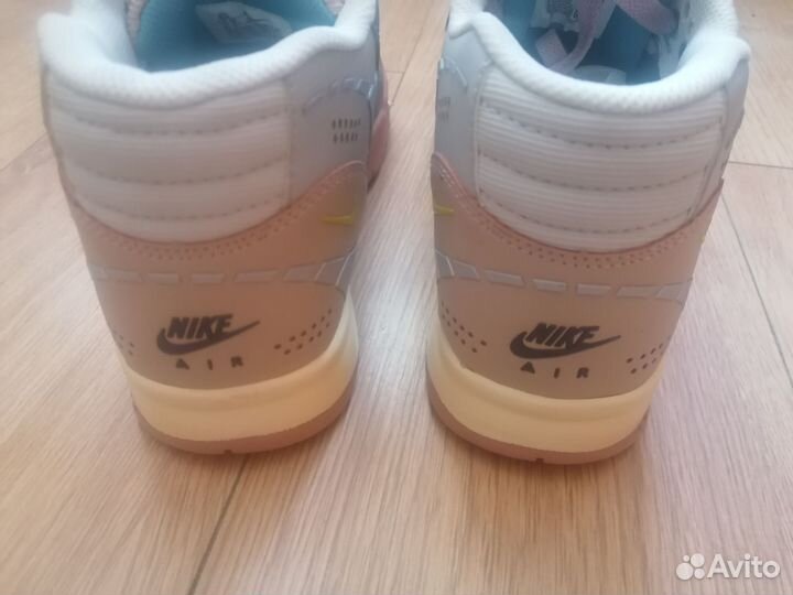 Кроссовки Nike Air Trainer 1 sp