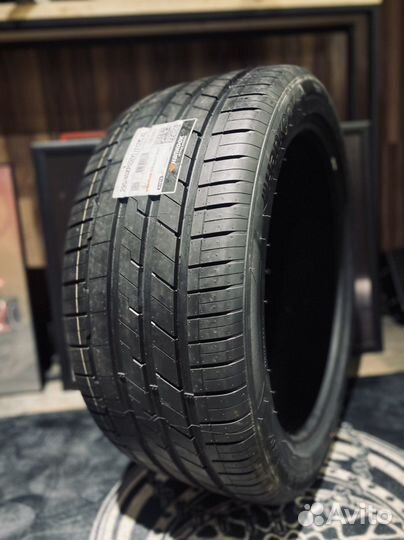 Hankook Ventus S1 Evo 3 K127 295/40 R22