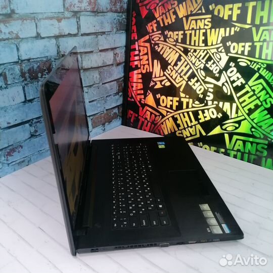 Бюджетный Lenovo i3/4Gb/920m (1176 К)