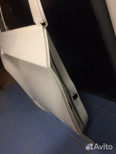 Дверь задняя правая BMX, X5, E70