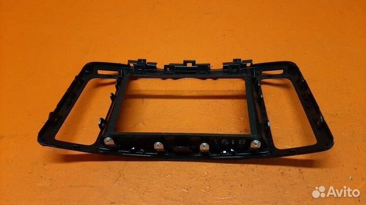 Накладка торпедо центральная Infiniti G35 V36 2008