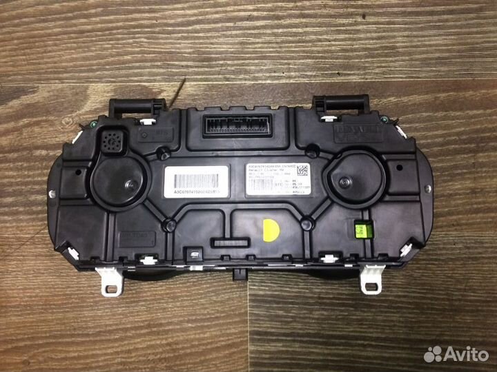 Панель приборов Renault Duster 2, Arkana