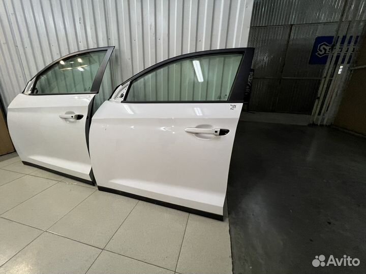 Передняя дверь Хендай Туксан 3