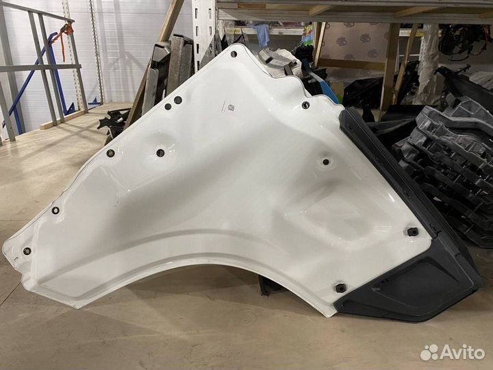 Продолжение двери Volvo FH5 24189495