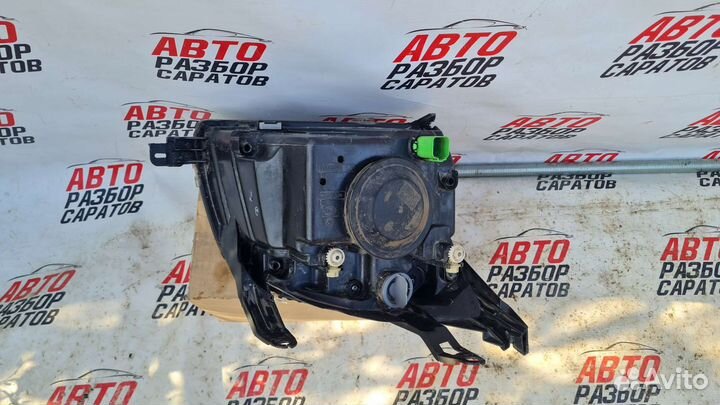 Фара левая Ford Fusion