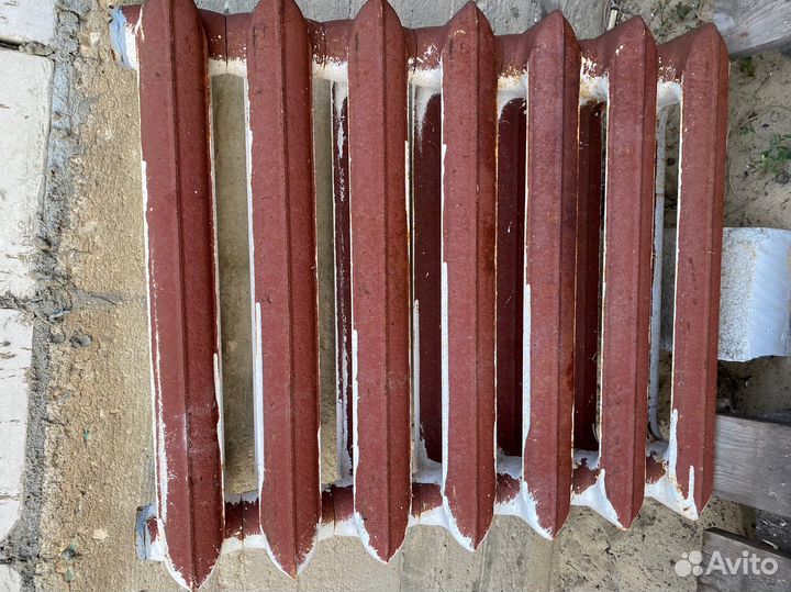 Батарея чугунная