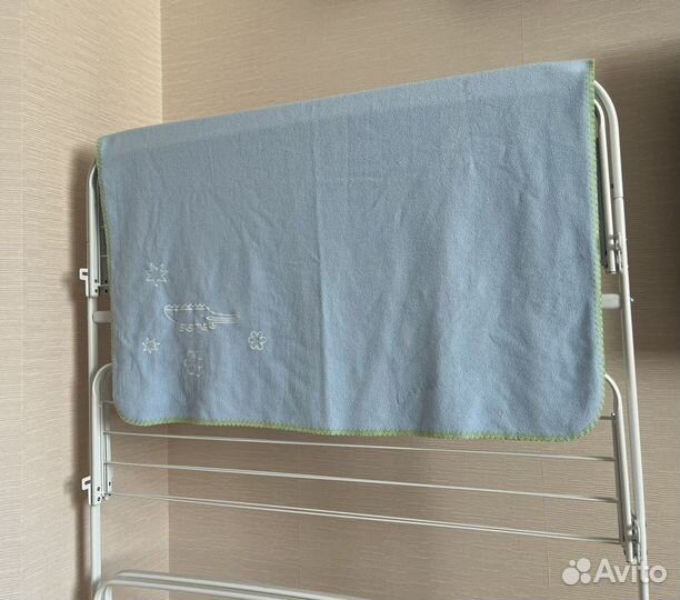 Бортик в детскую кроватку и плед IKEA