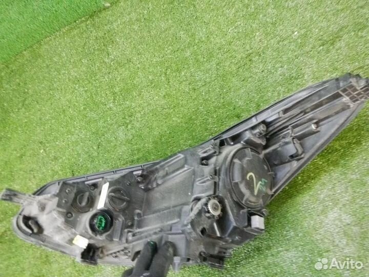 Фара правая Kia Sportage