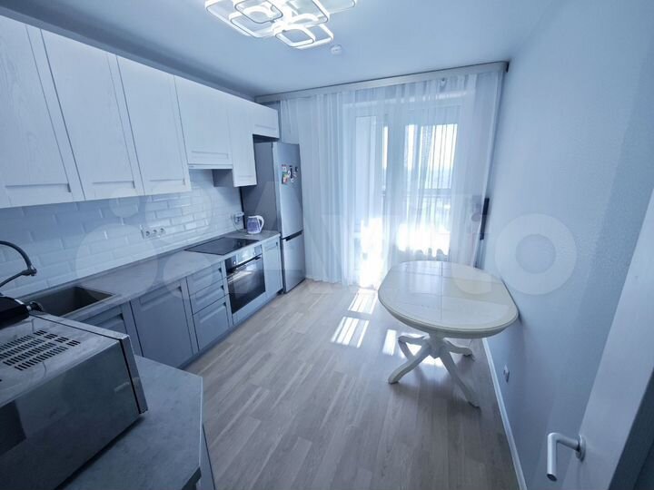 2-к. квартира, 55 м², 15/15 эт.