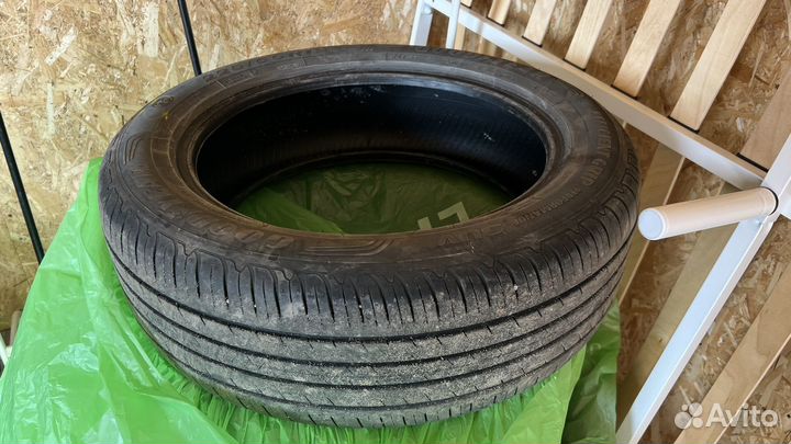 Goodyear EfficientGrip Performance SUV 225/55 R19