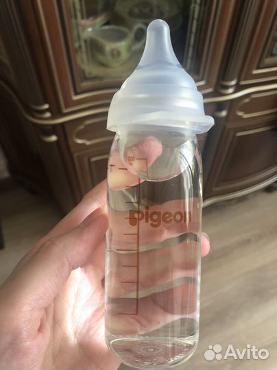 Стеклянная бутылочка для кормления Pigeon