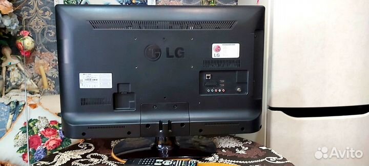 Телевизор LG 32LS350T