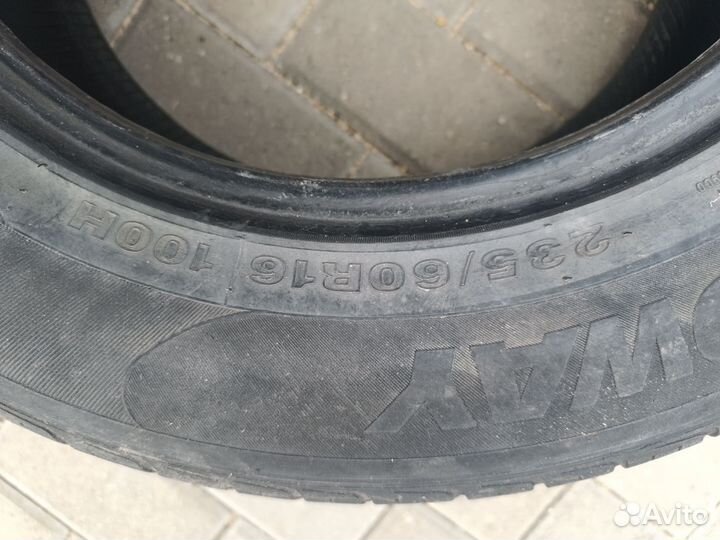 Bridgestone Ice Cruiser 5000 235/60 R16