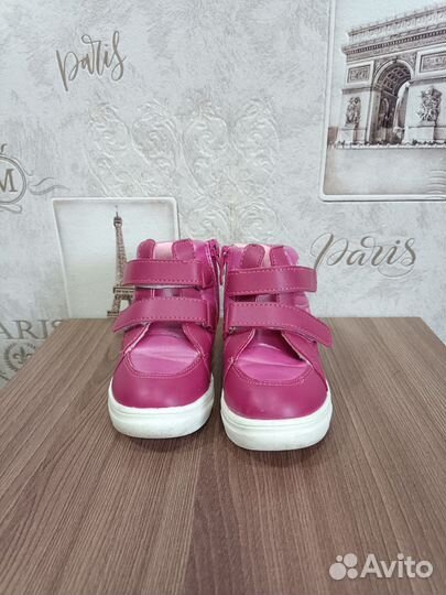 Ботинки демисезонные для девочки 22 размер