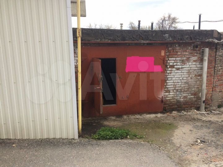 Гараж, > 30 м²