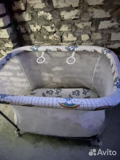 Отдаю бесплатно манеж