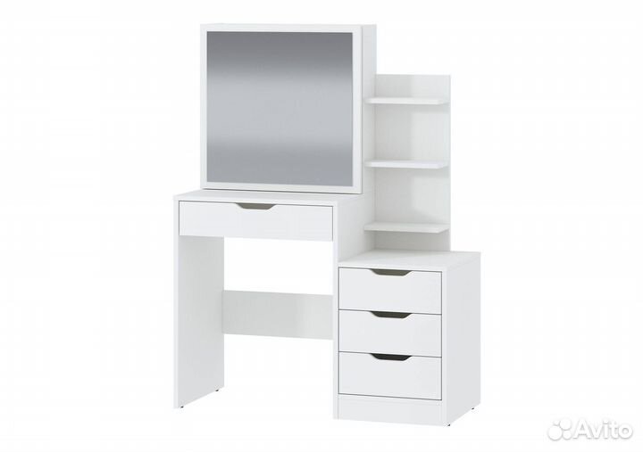 Туалетный столик с зеркалом