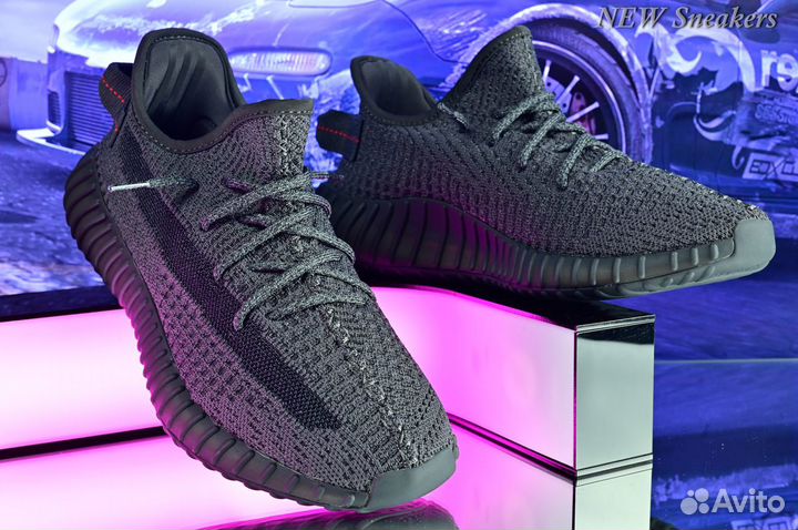 Yeezy Boost 350 V2 Reflective Black Static