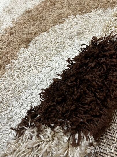 Ковер шерстяной