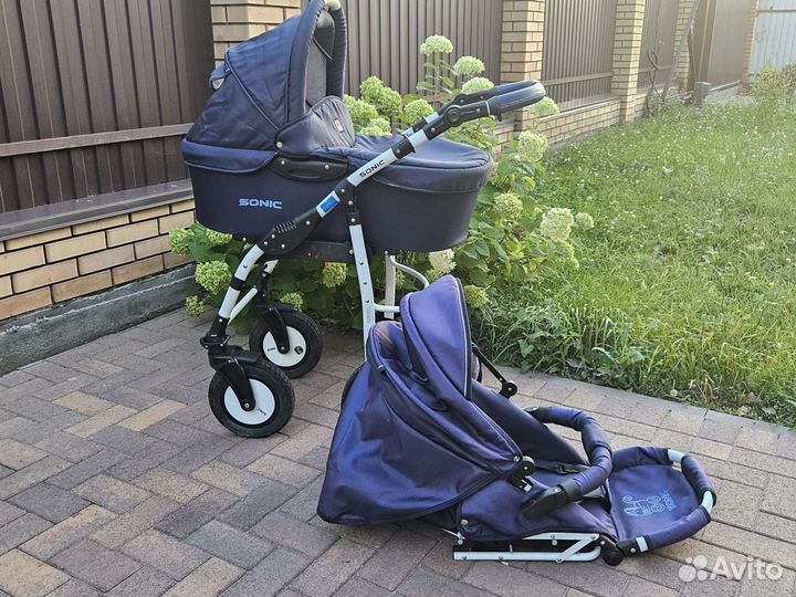 Прогулочная коляска 2 в 1