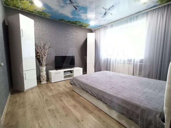 2-к. квартира, 52 м², 6/12 эт.