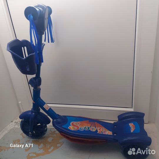 Самокат для малышей