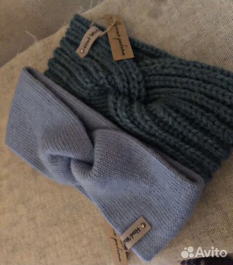 Повязка на голову вязаная