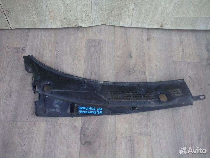 Жабо накладка стекла левая citroen Berlingo M59