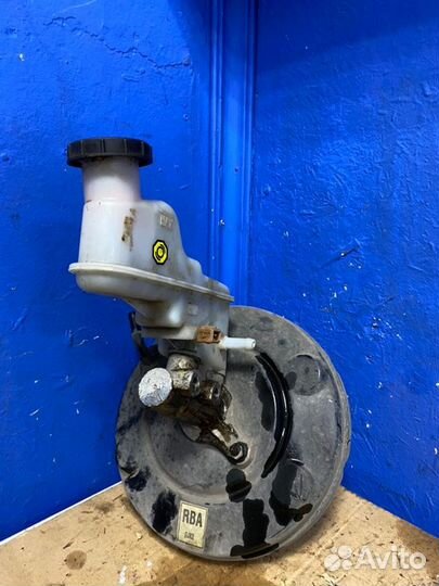 Главный тормозной цилиндр Hyundai Solaris хэтчбек