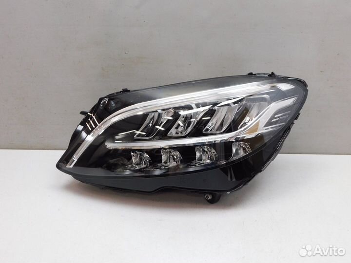 Фара левая Mercedes-Benz C-Class