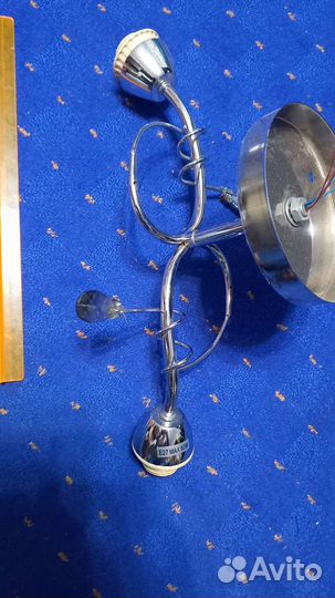 Светильник бра и плафон