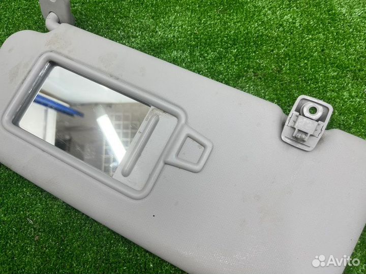 Козырек солнцезащитный Hyundai Solaris 2 легковой