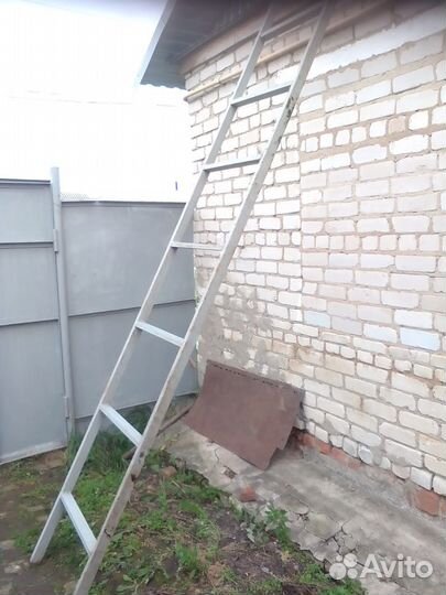 Лестница металлическая