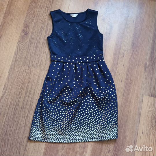 Нарядное платье на девочку 12-14 лет