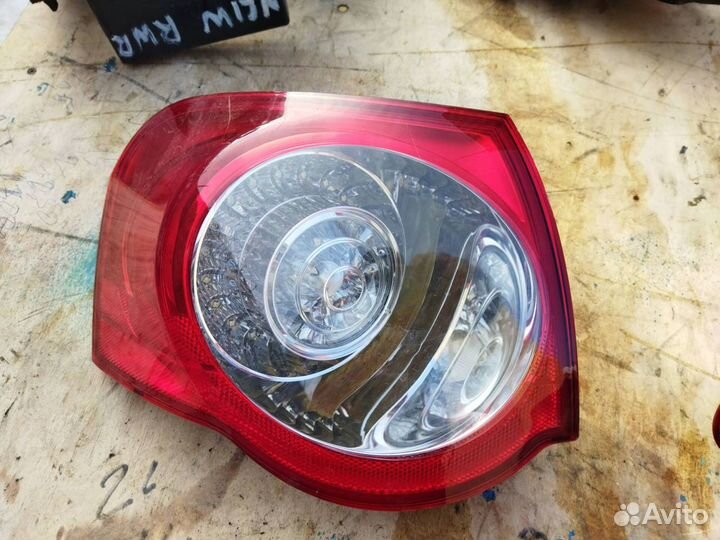 Стоп-сигнал Volkswagen Jetta 5