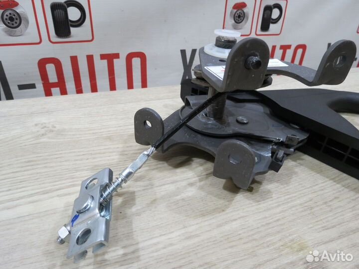 Ручник Hyundai Creta 2