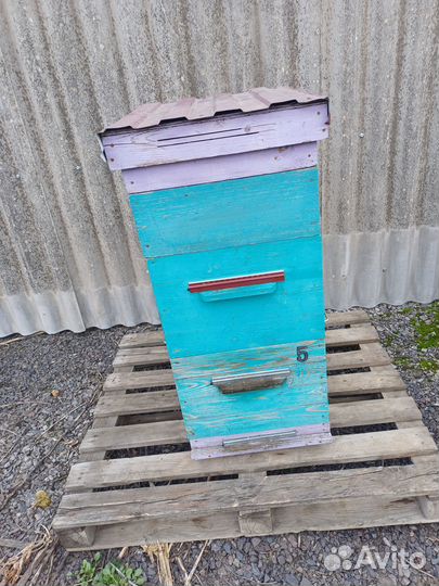 Ульи для пчел