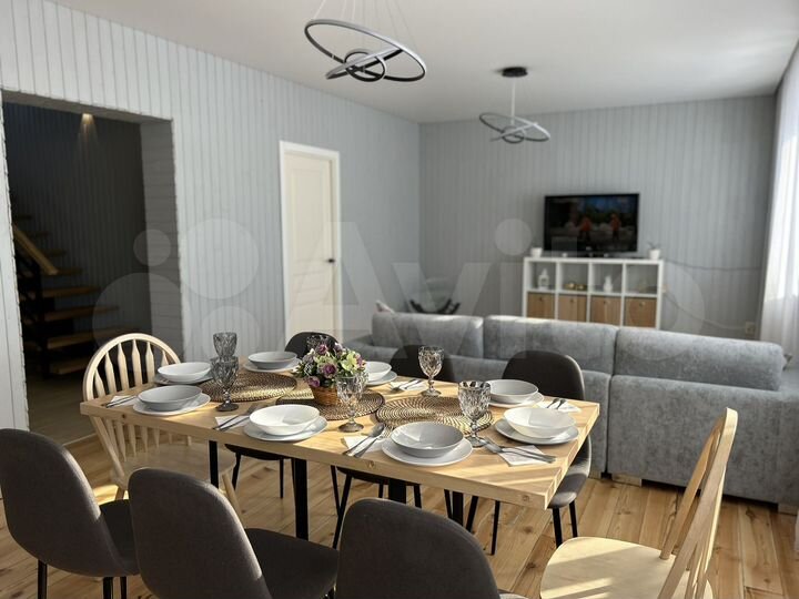 Дом 160 м² на участке 13 сот.