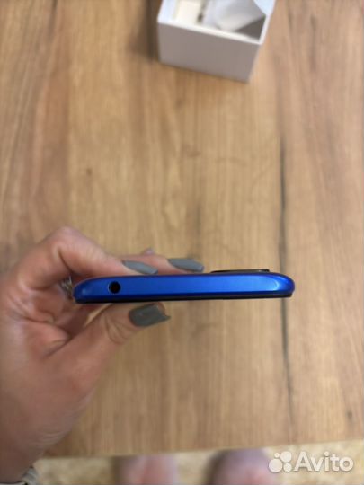 Xiaomi Redmi 9C (NFC), 2/32 ГБ